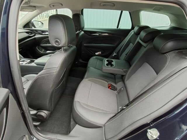 Синій Опель Інсігнія, об'ємом двигуна 1.6 л та пробігом 165 тис. км за 335 $, фото 10 на Automoto.ua