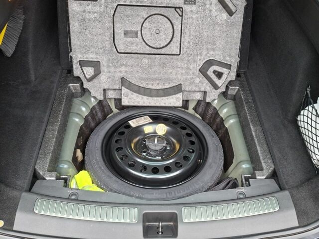 Синій Опель Інсігнія, об'ємом двигуна 1.6 л та пробігом 165 тис. км за 335 $, фото 17 на Automoto.ua