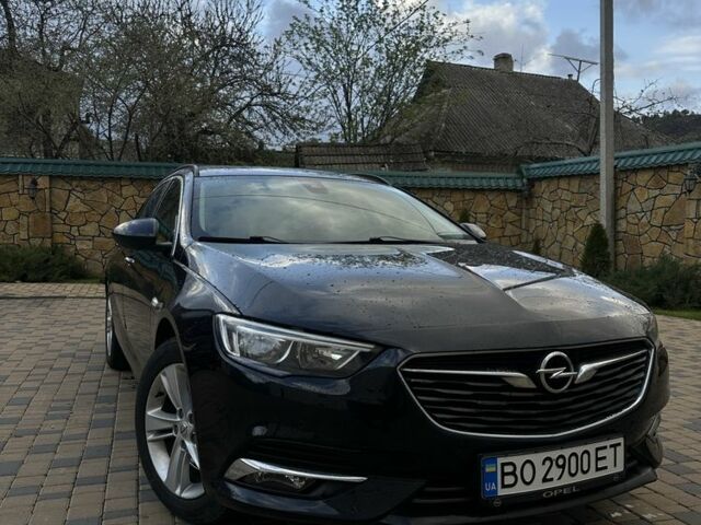 Синий Опель Инсигния, объемом двигателя 1.6 л и пробегом 230 тыс. км за 13100 $, фото 1 на Automoto.ua