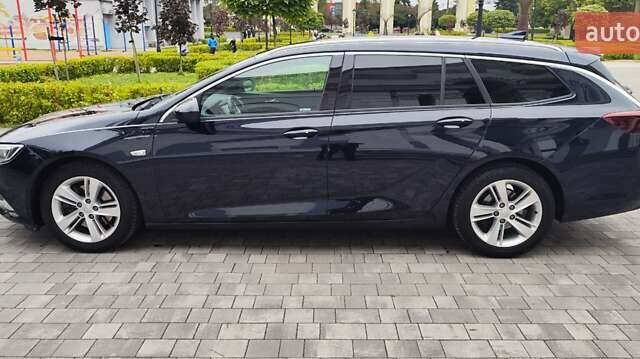 Синий Опель Инсигния, объемом двигателя 1.6 л и пробегом 285 тыс. км за 12899 $, фото 12 на Automoto.ua