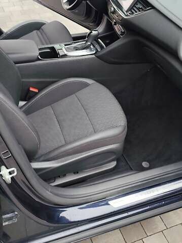 Синий Опель Инсигния, объемом двигателя 1.6 л и пробегом 285 тыс. км за 12899 $, фото 13 на Automoto.ua