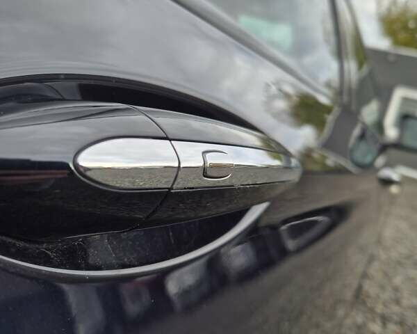 Синий Опель Инсигния, объемом двигателя 2 л и пробегом 201 тыс. км за 16500 $, фото 17 на Automoto.ua