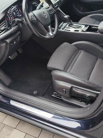 Синий Опель Инсигния, объемом двигателя 1.6 л и пробегом 285 тыс. км за 12899 $, фото 9 на Automoto.ua