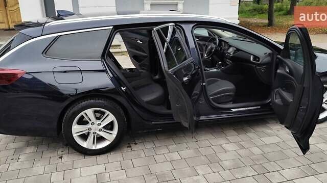 Синий Опель Инсигния, объемом двигателя 1.6 л и пробегом 285 тыс. км за 12899 $, фото 15 на Automoto.ua