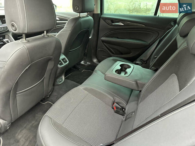 Синий Опель Инсигния, объемом двигателя 2 л и пробегом 282 тыс. км за 12999 $, фото 22 на Automoto.ua