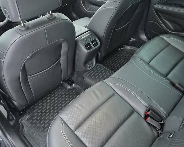 Синій Опель Інсігнія, об'ємом двигуна 2 л та пробігом 201 тис. км за 16599 $, фото 35 на Automoto.ua