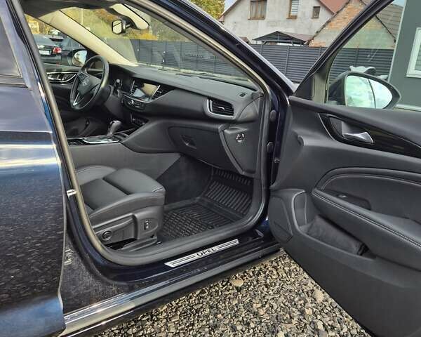 Синий Опель Инсигния, объемом двигателя 2 л и пробегом 201 тыс. км за 16500 $, фото 35 на Automoto.ua