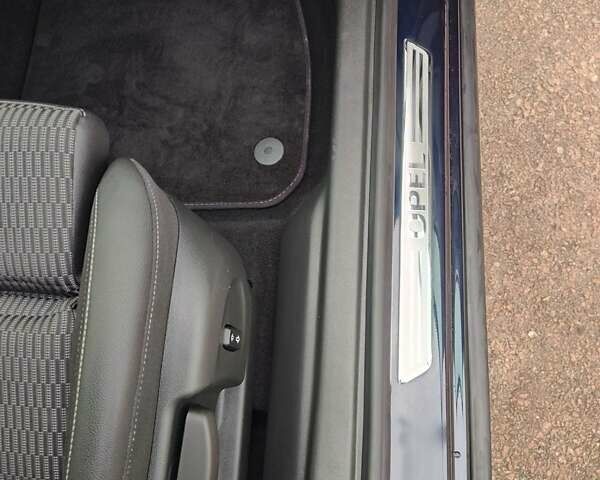 Синій Опель Інсігнія, об'ємом двигуна 1.6 л та пробігом 173 тис. км за 15700 $, фото 38 на Automoto.ua