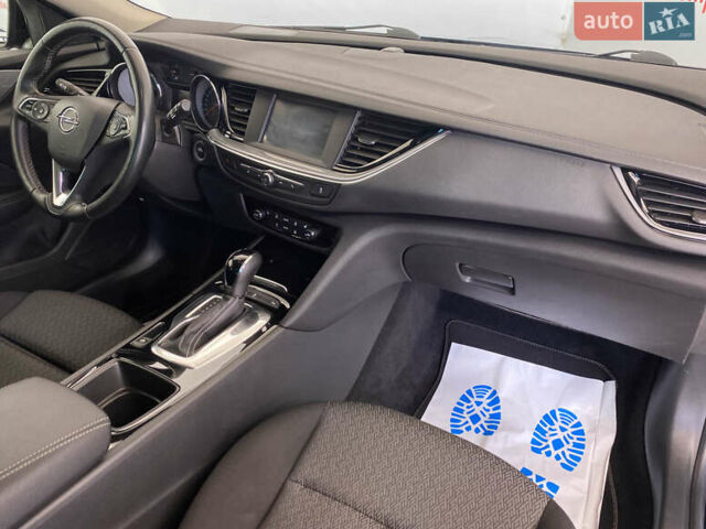 Синій Опель Інсігнія, об'ємом двигуна 0 л та пробігом 143 тис. км за 17550 $, фото 7 на Automoto.ua