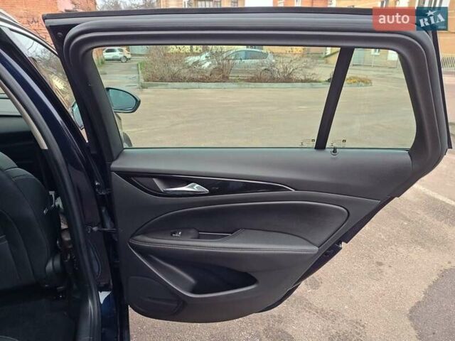 Синій Опель Інсігнія, об'ємом двигуна 1.6 л та пробігом 173 тис. км за 15700 $, фото 40 на Automoto.ua