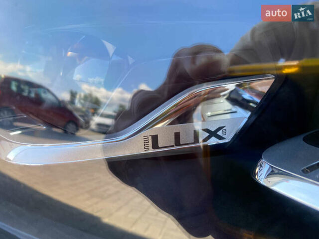 Опель Инсигния 2019 в Львове на Automoto.ua Синий Опель Инсигния, объемом двигателя 0 л и пробегом 143 тыс. км за 17550 $, фото 40 на Automoto.ua