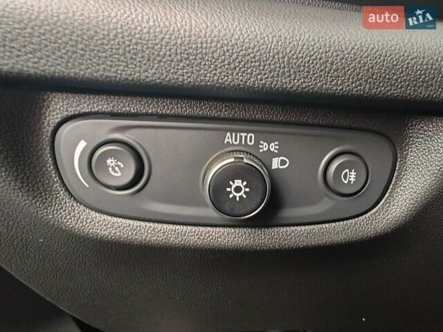 Синій Опель Інсігнія, об'ємом двигуна 1.6 л та пробігом 173 тис. км за 15700 $, фото 22 на Automoto.ua