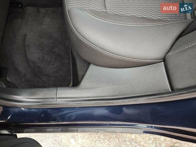 Синій Опель Інсігнія, об'ємом двигуна 1.6 л та пробігом 173 тис. км за 15700 $, фото 47 на Automoto.ua