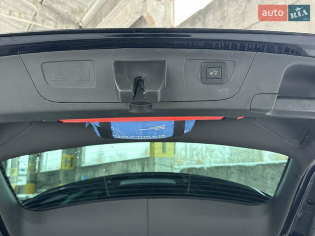 Синий Опель Инсигния, объемом двигателя 2 л и пробегом 137 тыс. км за 16900 $, фото 15 на Automoto.ua