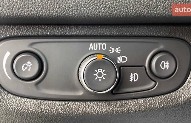 Синій Опель Інсігнія, об'ємом двигуна 0 л та пробігом 143 тис. км за 17550 $, фото 26 на Automoto.ua