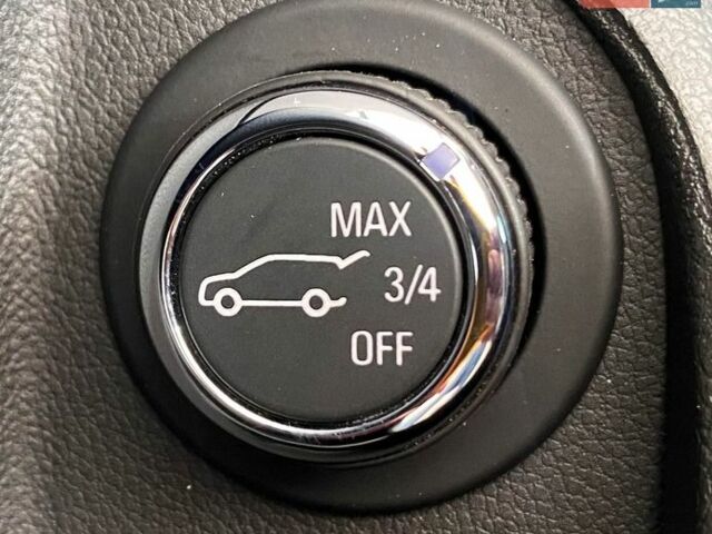 Синій Опель Інсігнія, об'ємом двигуна 0 л та пробігом 143 тис. км за 17550 $, фото 13 на Automoto.ua