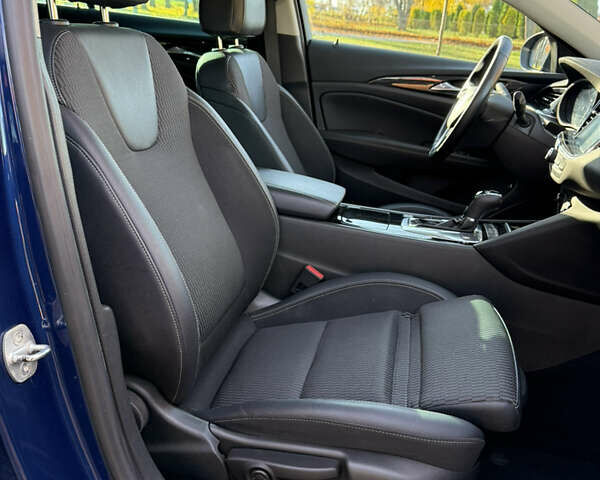 Синій Опель Інсігнія, об'ємом двигуна 1.6 л та пробігом 156 тис. км за 15500 $, фото 68 на Automoto.ua