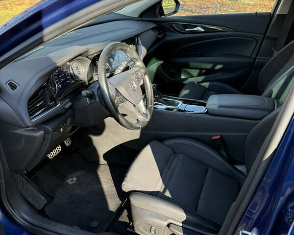 Синій Опель Інсігнія, об'ємом двигуна 1.6 л та пробігом 156 тис. км за 15500 $, фото 37 на Automoto.ua