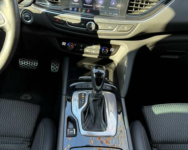 Синий Опель Инсигния, объемом двигателя 1.6 л и пробегом 156 тыс. км за 15500 $, фото 78 на Automoto.ua