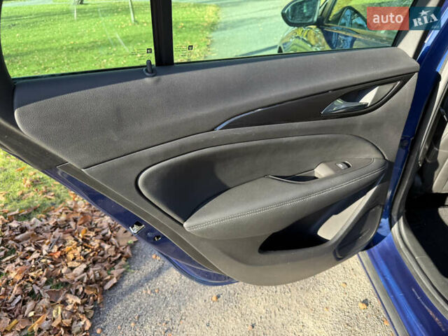 Синій Опель Інсігнія, об'ємом двигуна 1.6 л та пробігом 156 тис. км за 15500 $, фото 58 на Automoto.ua