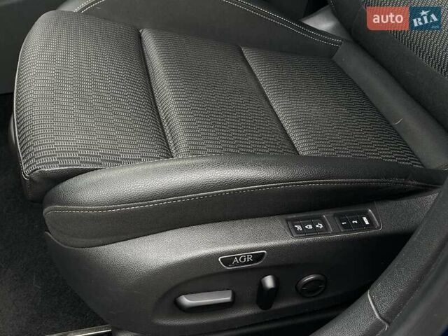 Синій Опель Інсігнія, об'ємом двигуна 1.5 л та пробігом 155 тис. км за 18321 $, фото 14 на Automoto.ua