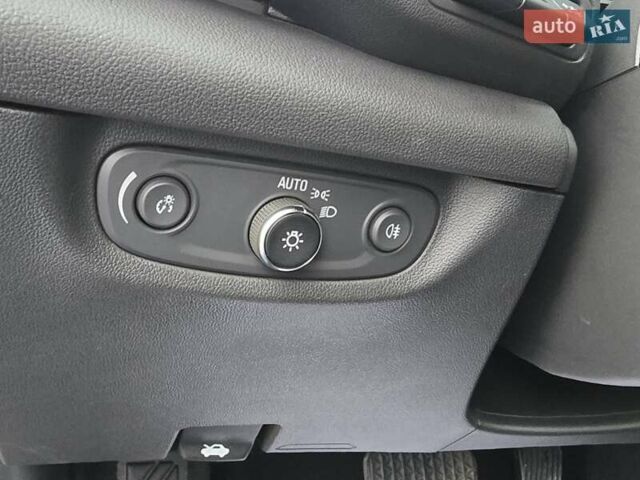 Синий Опель Инсигния, объемом двигателя 2 л и пробегом 240 тыс. км за 14900 $, фото 84 на Automoto.ua