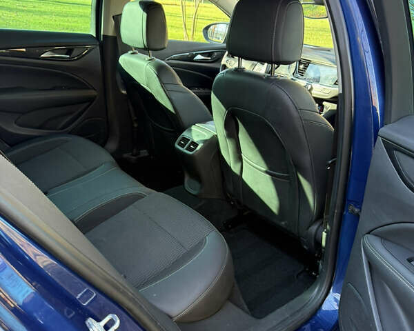 Синій Опель Інсігнія, об'ємом двигуна 1.6 л та пробігом 156 тис. км за 15500 $, фото 74 на Automoto.ua