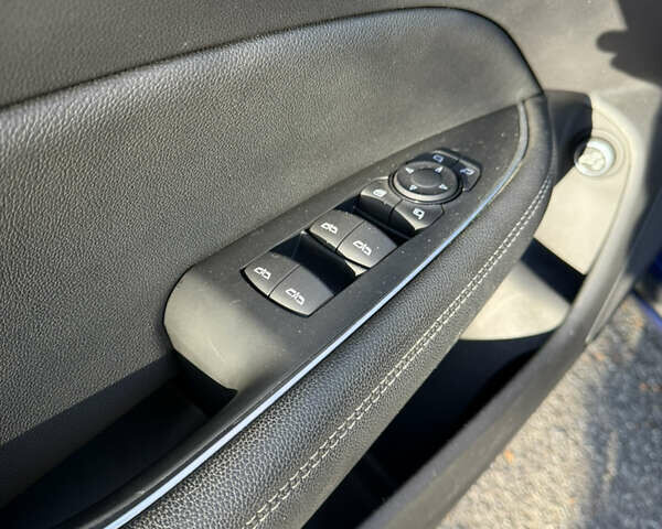 Синій Опель Інсігнія, об'ємом двигуна 1.6 л та пробігом 156 тис. км за 15500 $, фото 35 на Automoto.ua