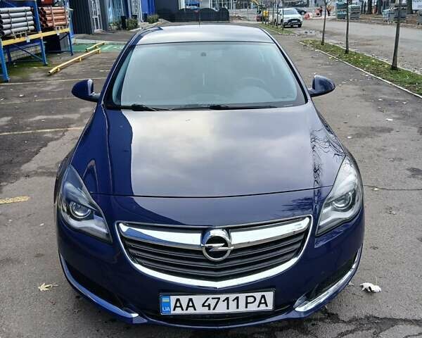 Синий Опель Инсигния, объемом двигателя 1.4 л и пробегом 79 тыс. км за 11700 $, фото 2 на Automoto.ua