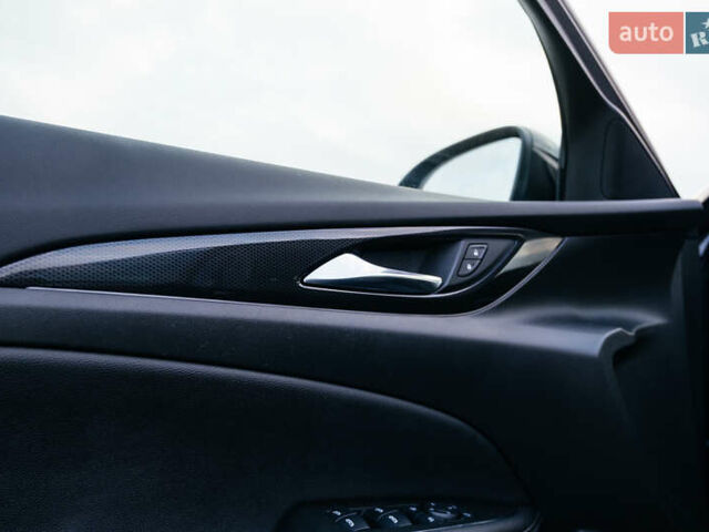 Синій Опель Інсігнія, об'ємом двигуна 2 л та пробігом 200 тис. км за 16500 $, фото 32 на Automoto.ua