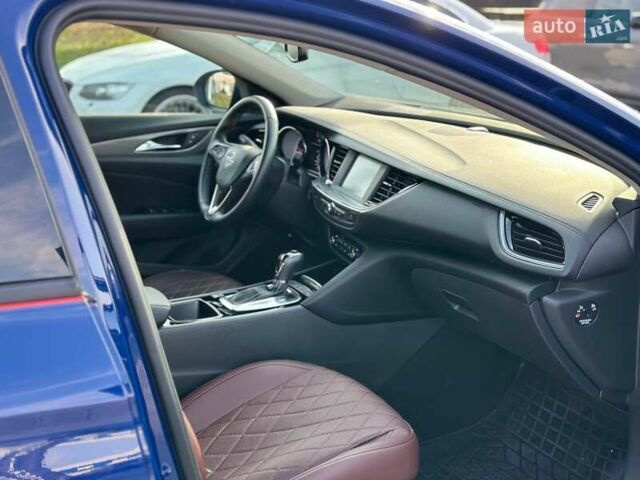 Синій Опель Інсігнія, об'ємом двигуна 1.49 л та пробігом 31 тис. км за 17000 $, фото 15 на Automoto.ua