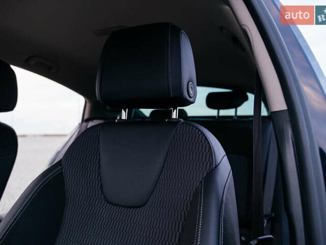 Синий Опель Инсигния, объемом двигателя 2 л и пробегом 242 тыс. км за 16500 $, фото 70 на Automoto.ua