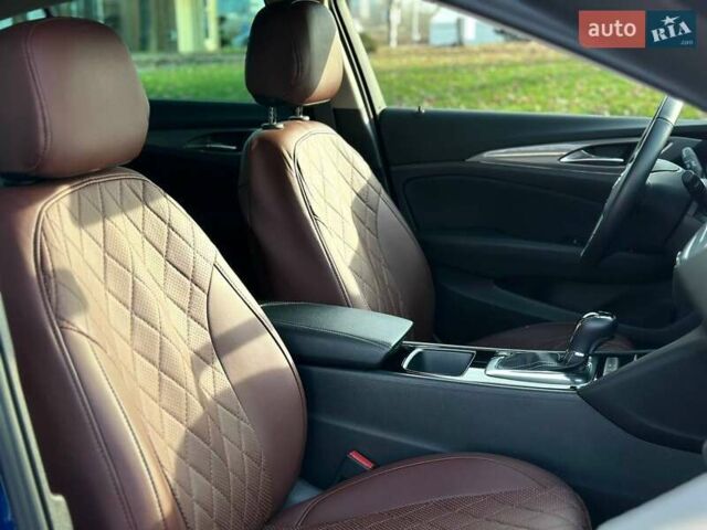 Синій Опель Інсігнія, об'ємом двигуна 1.49 л та пробігом 31 тис. км за 17000 $, фото 13 на Automoto.ua