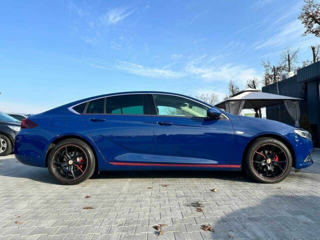 Синій Опель Інсігнія, об'ємом двигуна 1.5 л та пробігом 31 тис. км за 17000 $, фото 3 на Automoto.ua