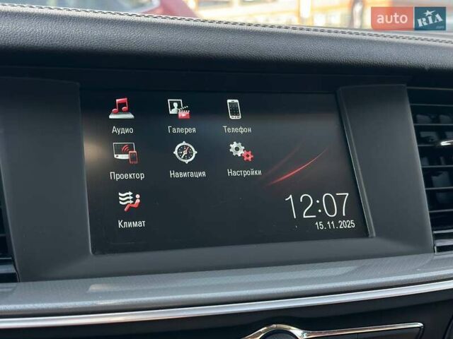 Синій Опель Інсігнія, об'ємом двигуна 1.49 л та пробігом 31 тис. км за 17000 $, фото 23 на Automoto.ua