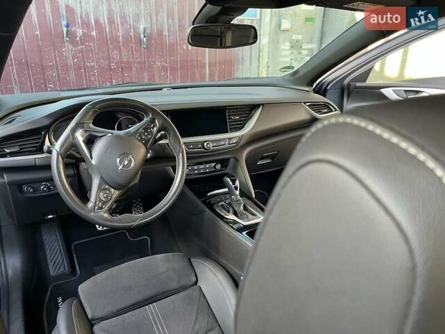 Синий Опель Инсигния, объемом двигателя 2 л и пробегом 119 тыс. км за 18900 $, фото 70 на Automoto.ua