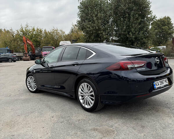 Синий Опель Инсигния, объемом двигателя 1.6 л и пробегом 170 тыс. км за 18500 $, фото 4 на Automoto.ua