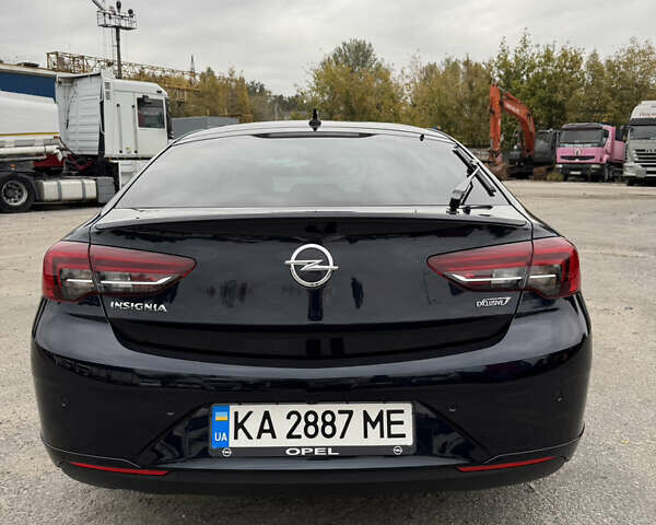 Синий Опель Инсигния, объемом двигателя 1.6 л и пробегом 170 тыс. км за 18500 $, фото 6 на Automoto.ua