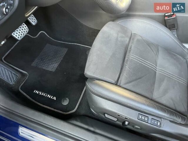 Синий Опель Инсигния, объемом двигателя 2 л и пробегом 119 тыс. км за 18900 $, фото 56 на Automoto.ua