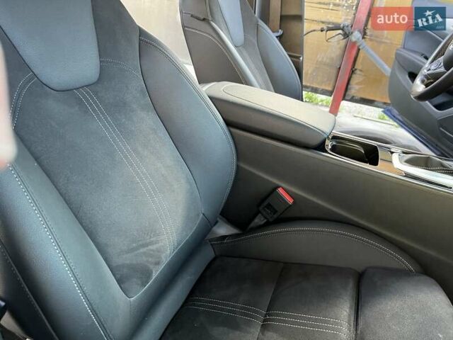 Синий Опель Инсигния, объемом двигателя 2 л и пробегом 119 тыс. км за 18900 $, фото 57 на Automoto.ua