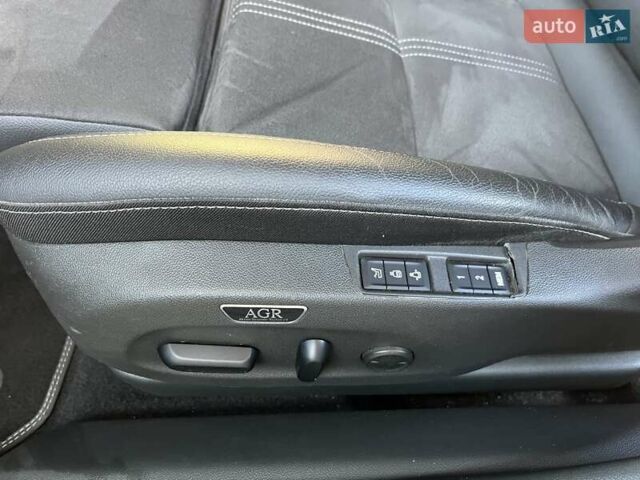 Синий Опель Инсигния, объемом двигателя 2 л и пробегом 119 тыс. км за 18900 $, фото 58 на Automoto.ua