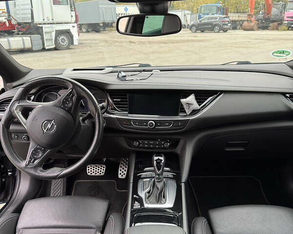 Синий Опель Инсигния, объемом двигателя 1.6 л и пробегом 170 тыс. км за 18500 $, фото 7 на Automoto.ua