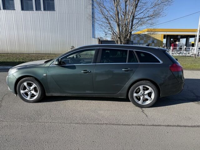 Зеленый Опель Инсигния, объемом двигателя 2 л и пробегом 280 тыс. км за 3428 $, фото 5 на Automoto.ua