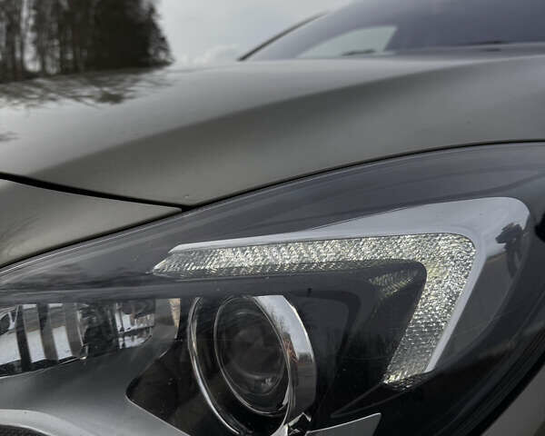 Зеленый Опель Инсигния, объемом двигателя 1.96 л и пробегом 280 тыс. км за 9500 $, фото 37 на Automoto.ua