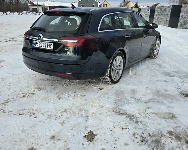 Зелений Опель Інсігнія, об'ємом двигуна 1.96 л та пробігом 271 тис. км за 10100 $, фото 3 на Automoto.ua