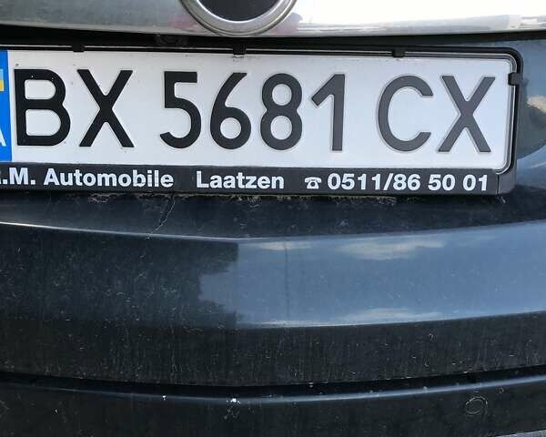 Зеленый Опель Инсигния, объемом двигателя 2 л и пробегом 172 тыс. км за 11499 $, фото 1 на Automoto.ua