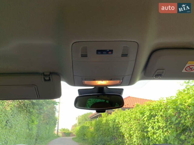 Зеленый Опель Инсигния, объемом двигателя 1.6 л и пробегом 140 тыс. км за 12350 $, фото 30 на Automoto.ua