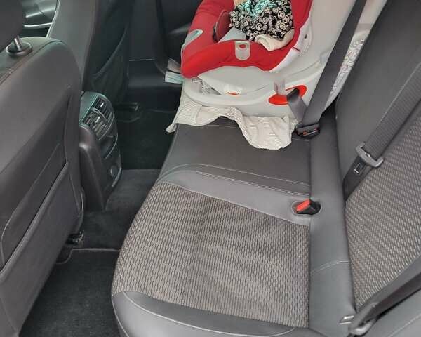 Зеленый Опель Инсигния, объемом двигателя 2 л и пробегом 252 тыс. км за 9900 $, фото 9 на Automoto.ua