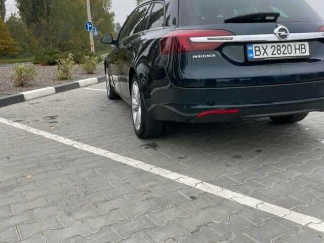Зелений Опель Інсігнія, об'ємом двигуна 1.6 л та пробігом 180 тис. км за 9300 $, фото 3 на Automoto.ua