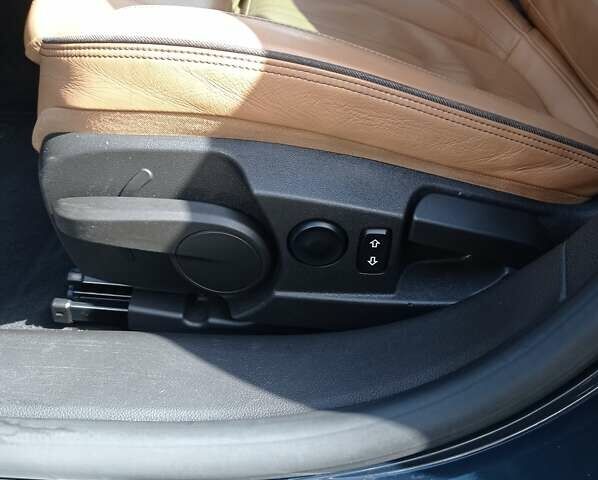 Зеленый Опель Инсигния, объемом двигателя 2.03 л и пробегом 204 тыс. км за 13200 $, фото 7 на Automoto.ua